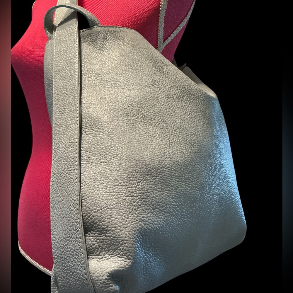Amazing Lavorazione Artigianale leather bag/backpack🇮🇹🇮🇹🇮🇹🇮🇹🇮🇹Made in Italy